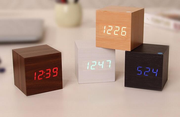 Compact Digital Alarm Clock Thermometer