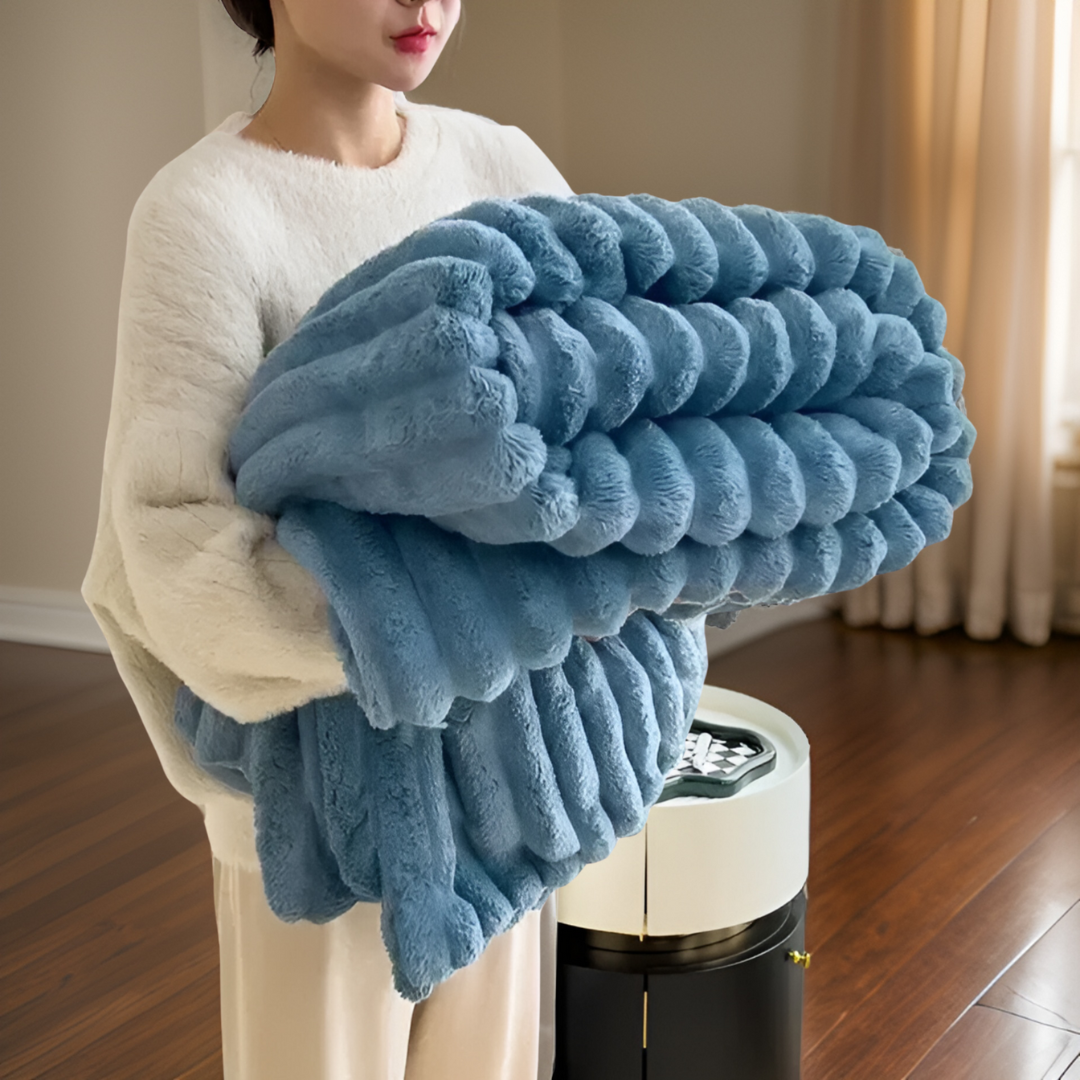 Cozy Soft Fleece Throw Blanket
