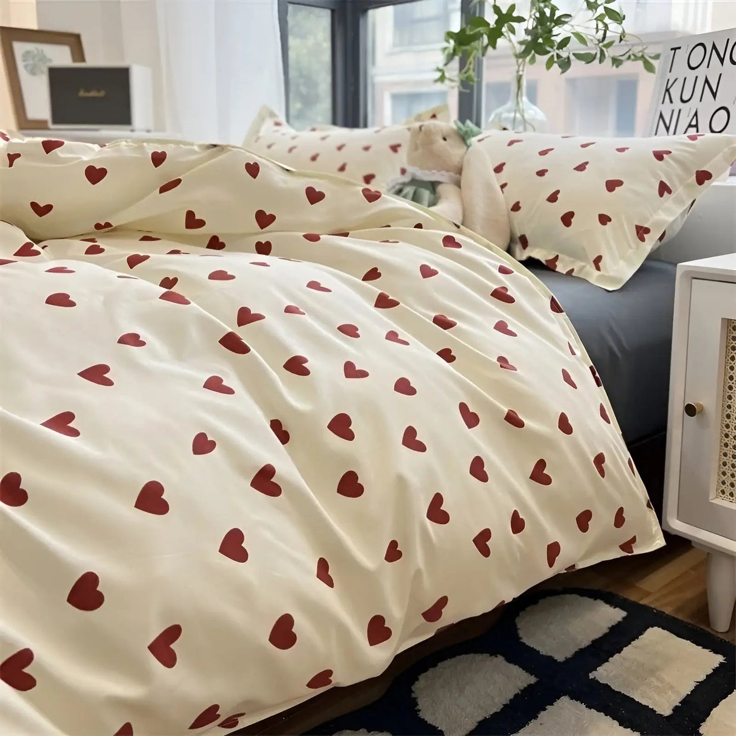 Romantic Heart Pattern Bedding Set